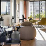 مركيور باريس لا ديفانس 4* كوربوفوا