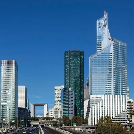 Hotel Mercure Paris La Defense