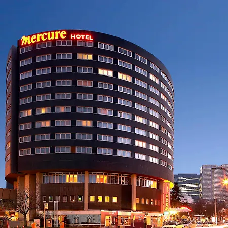Mercure Paris La Defense Hotel Courbevoie