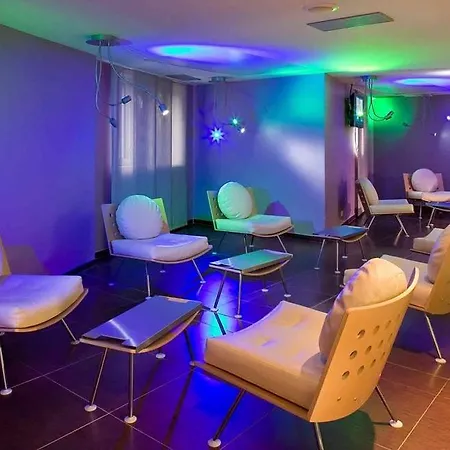Mercure Paris La Défense Hotel Courbevoie