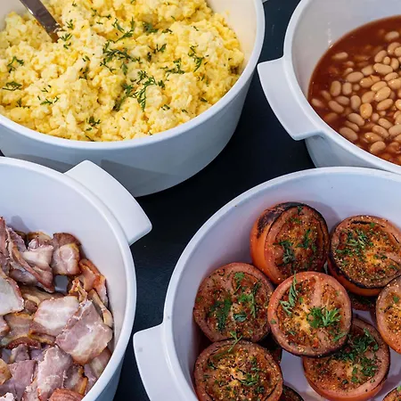 Mercure Paris La Defense 4*