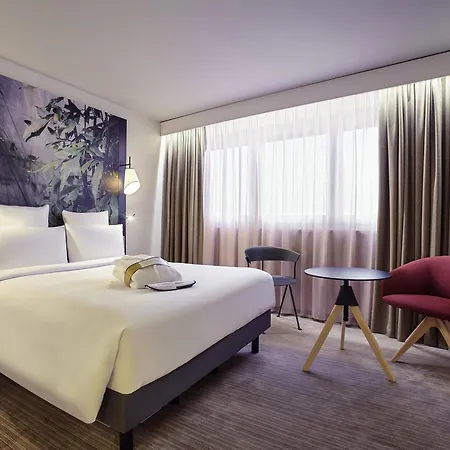 Mercure Paris La Defense 4* Courbevoie