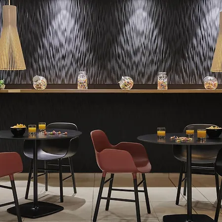 Mercure Paris La Défense 4* Courbevoie