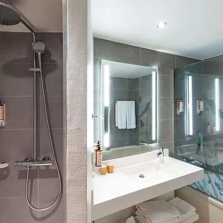 Hotel Mercure Paris La Defense Courbevoie