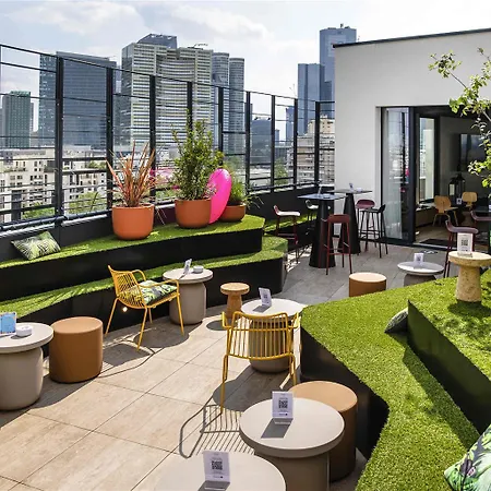 Hotel Mercure Paris La Défense 4*