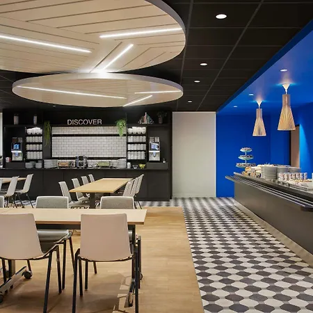 Hotel Mercure Paris La Defense Courbevoie