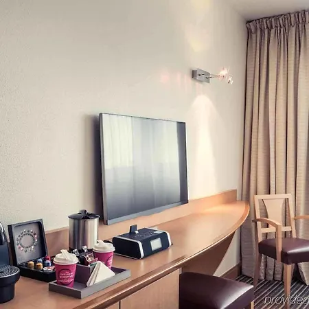 Hotel Mercure Paris La Défense Courbevoie