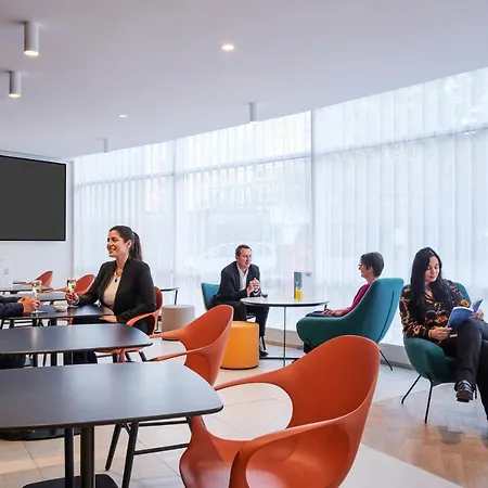 Mercure Paris La Defense Hotel Courbevoie