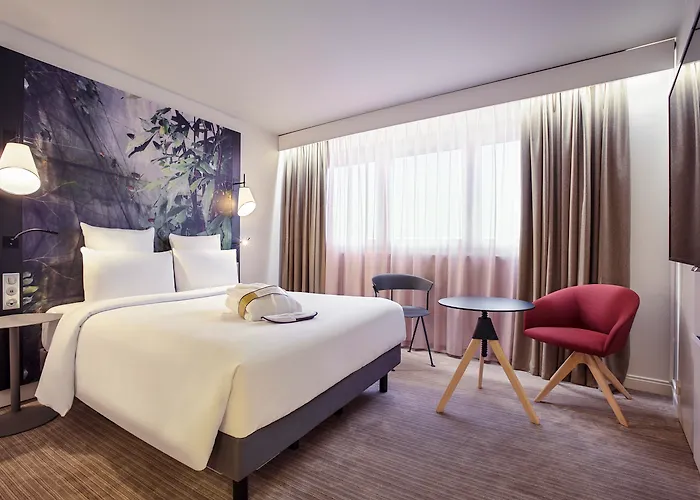 Mercure Paris La Défense Hotel