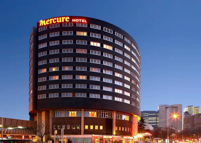 Mercure Paris La Défense Hotel Courbevoie