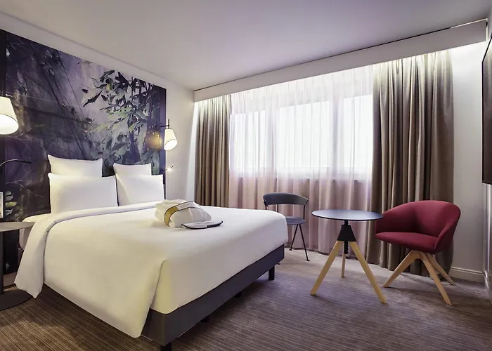 Mercure Paris La Défense 4* Courbevoie