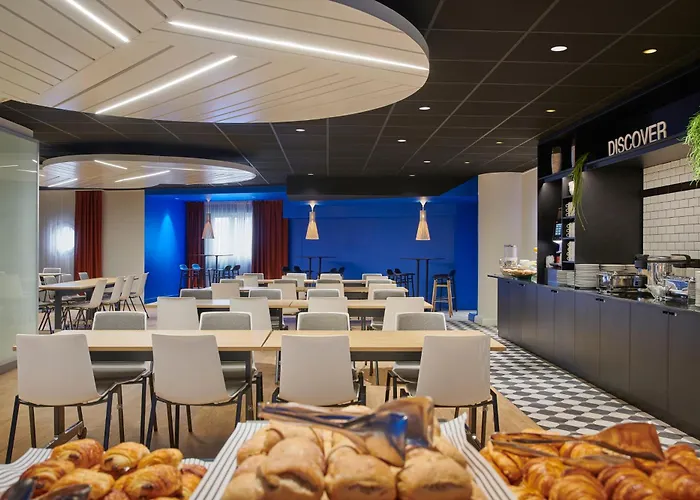 Hotel Mercure Paris La Defense Courbevoie